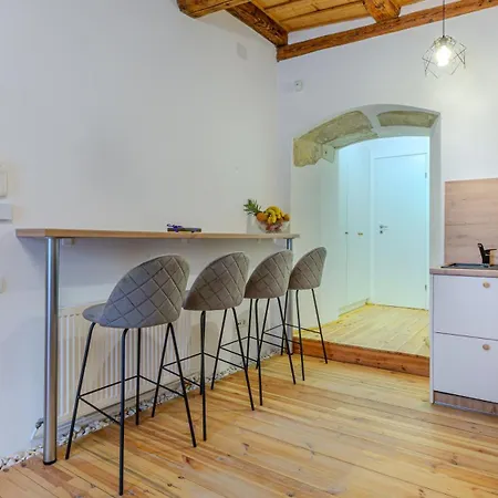 Honterus I By Kronstay Apartamento