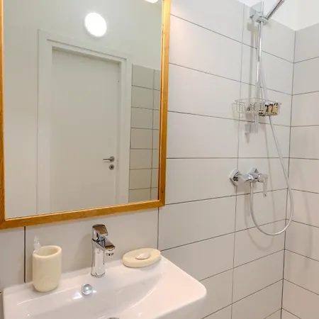 Апартаменты Honterus I By Kronstay