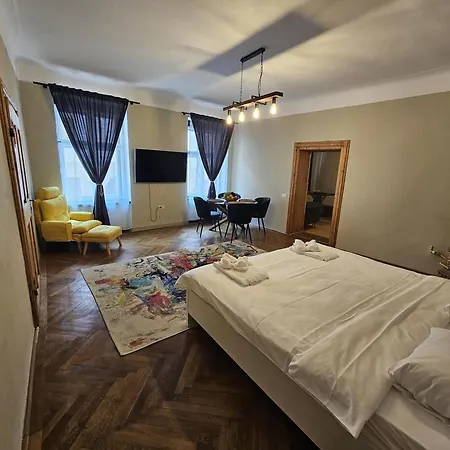 Honterus I By Kronstay * Брашов