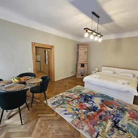 Honterus I By Kronstay Apartamento Braşov