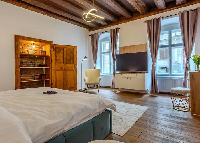 Honterus I By Kronstay *