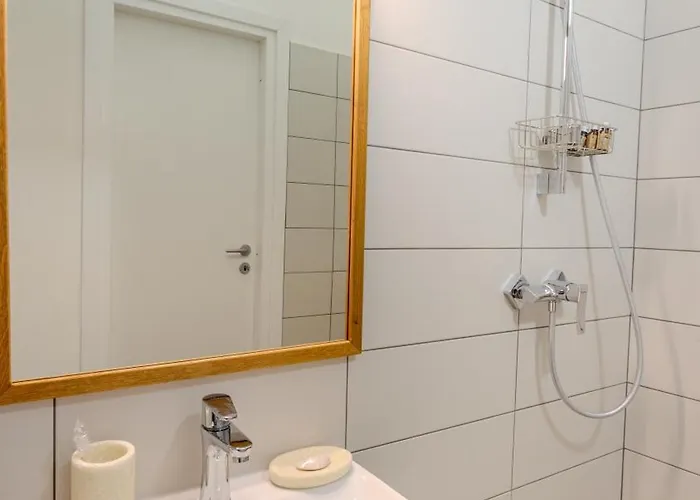 公寓 Honterus I By Kronstay