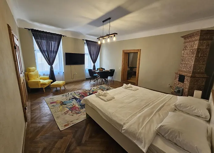 公寓 Honterus I By Kronstay