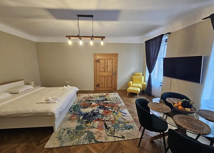 Honterus I By Kronstay